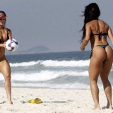 Girls Brazil Beach p5q151te4d.jpg