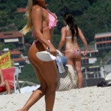 Girls Brazil Beach -n5q152fkds.jpg