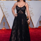 Salma Hayek - 89th Annual Academy Awards in Hollywood - Feb 26b5qxsjejz4.jpg