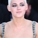 Kristen-Stewart-%2A120-Beats-Per-Minute%2A-premiere%2C-Cannes-FF-May-20-06a63oja2r.jpg