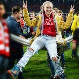 Russian Football Fans Are Hotter Than The Average Fan -66atu5xgvn.jpg