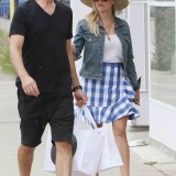 Reese-Witherspoon-Out-and-about-in-Santa-Monica-June-3-d6b9jlvb12.jpg