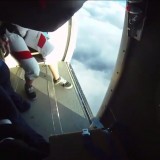 JumpingSkydivingPreviousMomentsforskydivingjumpsEmpuriabravaCatalunya.th.jpg